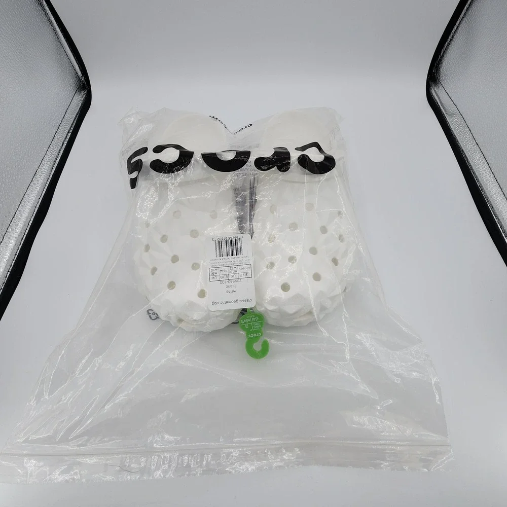 Crocs Classic‎ Geometric Clog Slides Sandal 209563-100 White Men's Size 10 NEW